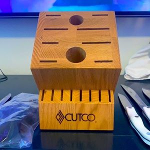 Cutco Homemaker Knife Set (Plus trimming knife cover, and vegetable peeler)